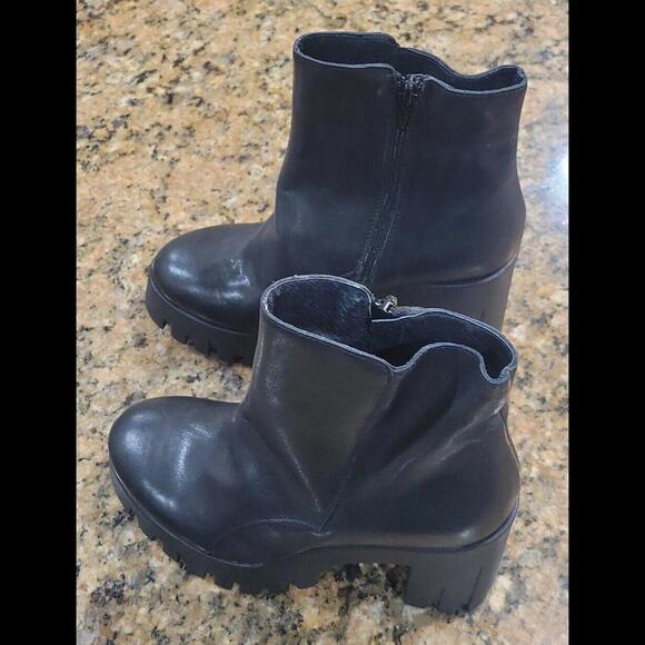 FRED SEGAL FEET Stella Black Leather Booties Women's Ankle Boot Shoes 36 6 $598 - Picture 3 of 15